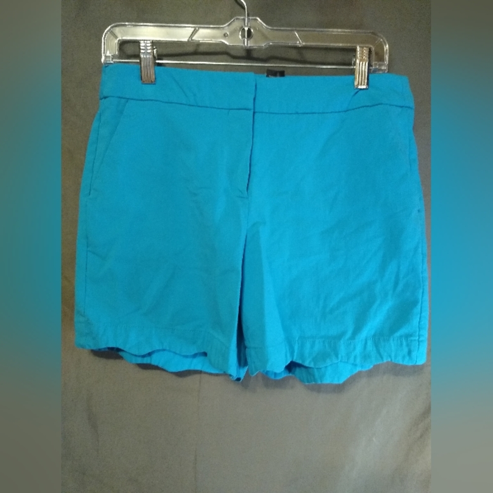 New direction crew women's shorts